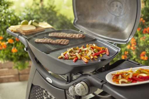 Schotel Perforeren beroerte Weber - Family Q Half Hotplate - Heat & Grill